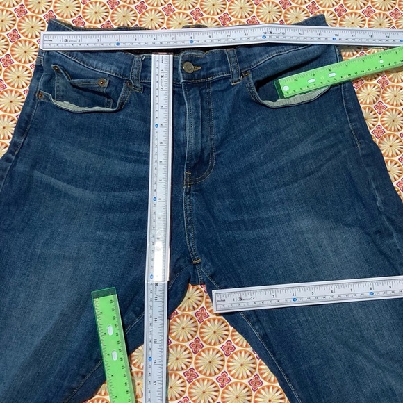 Lucky Brand 410 Athletic Straight Fit in Caprea | Size 34/31 | Some Flaws - Picture 5 of 16